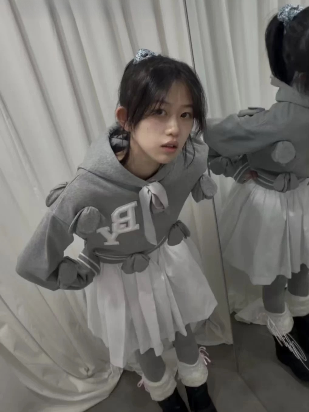 Şirin Çiçek Desenli Kapüşonlu  - Anime Merchandise In Japanese incelemesi ve fiyatı